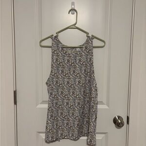 Old Navy White Floral Tank